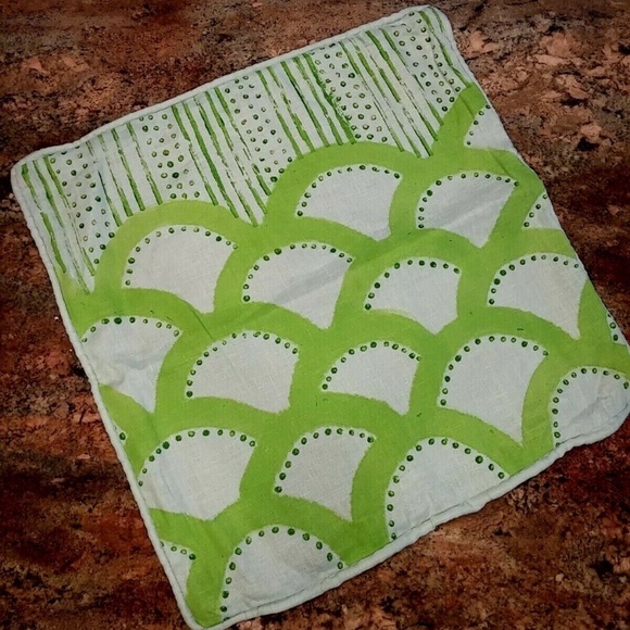 NOHO Home 18" Pillow Cover - Picture 1 of 5